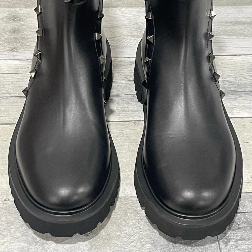 Valentino Garavani Rockstud Women’s Combat Boot - Black - SZ - 6.5 .US/36.5 .EU - Picture 9 of 13